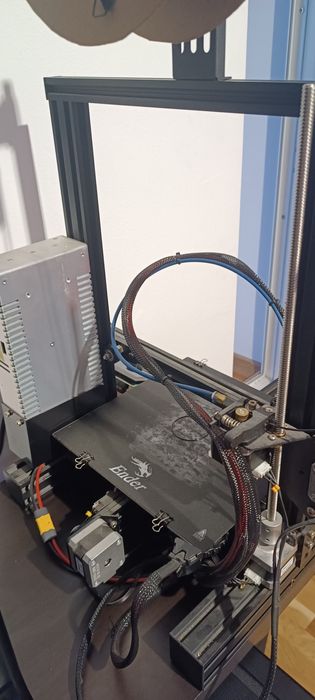 Imprimanta 3D Creality Ender 3 V1