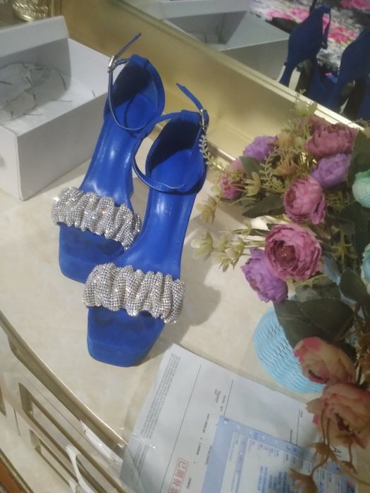 Почти как Новый туфли женская 550.000