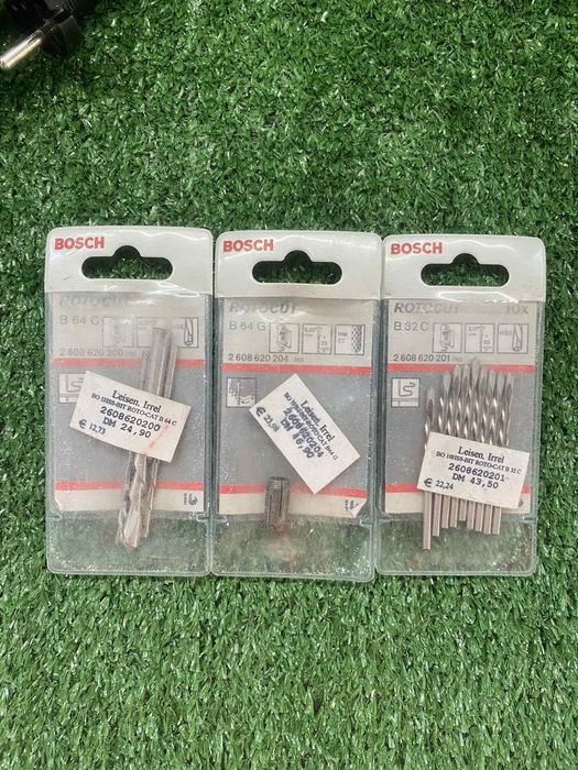 Права електрическа фреза за кантове Bosch ROTOCUT