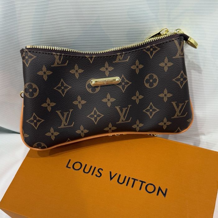 Сумки новые с коробками