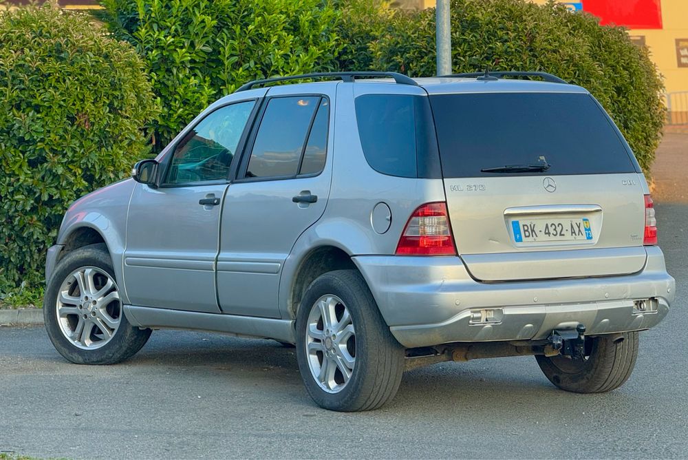 MERCEDES-BENZ ML-Class 2004 — imagine 3