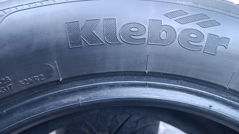 235/55/17 Kleber Дот 2222