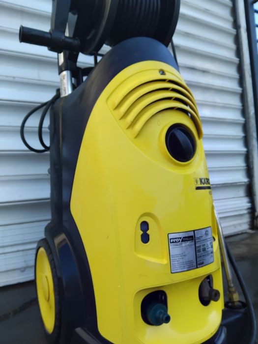 Водоструйка Karcher hd6/16M Profesional 220V 160bar Най Висок клас от мащините