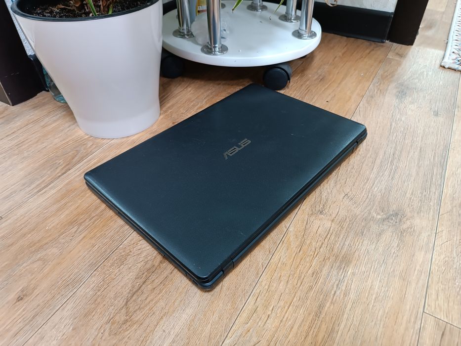 Ноутбук ASUS i3/1TB /Nvidia Windows 10.
