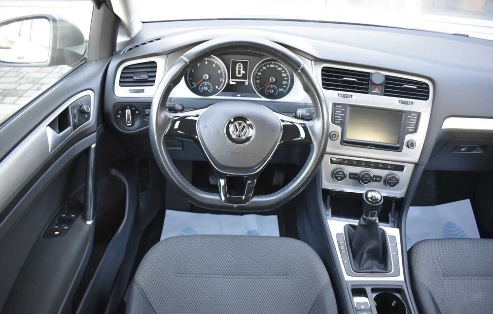 Dezmembrez Volkswagen Golf 7 1.6 TDI DBK Manual 2016