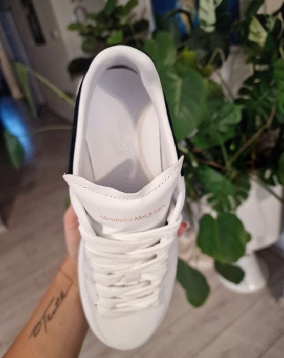 Alexander McQueen la DOAR 249 LEI