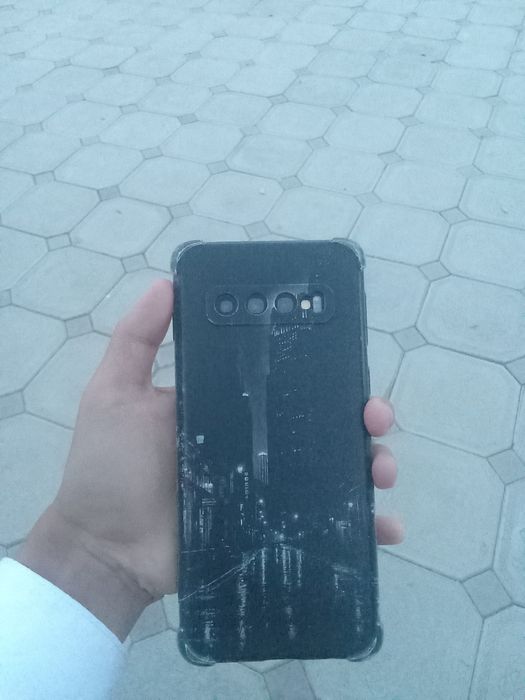 Обмен самсунг с10 Samsung s10