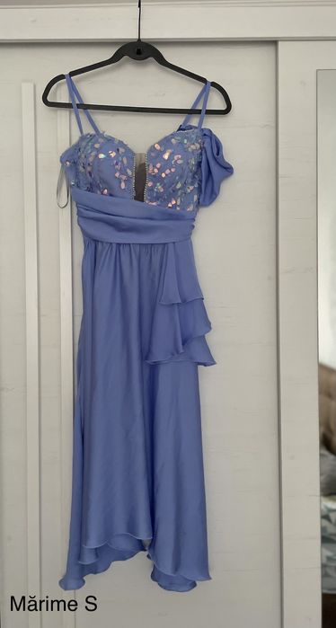 Rochii elegante BBY