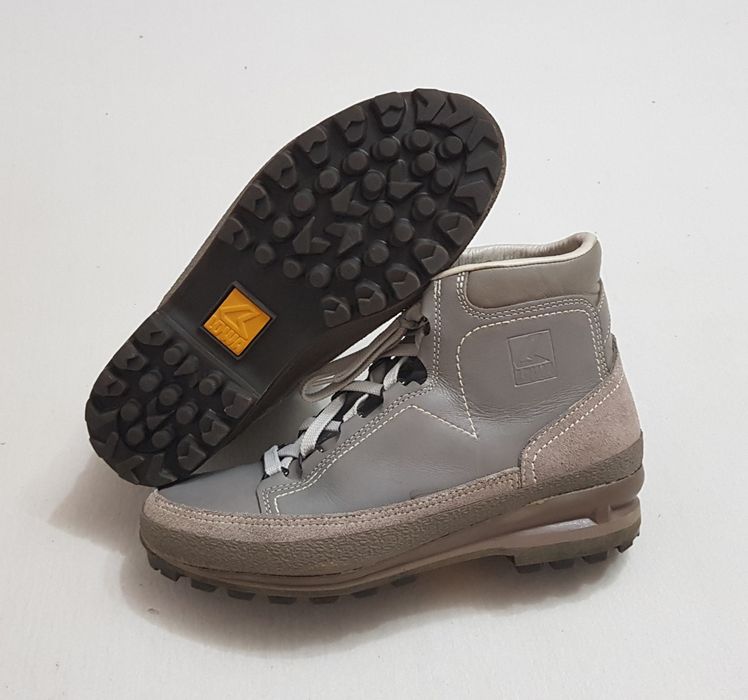 Bocanci profesionali Lowa, ghete din piele naturală 4 sezoane nr 39, 5