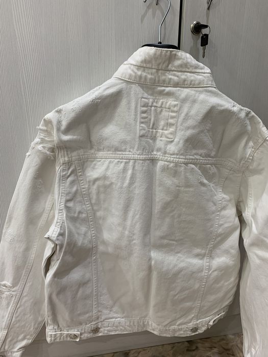 Куртка Zara джинсовая