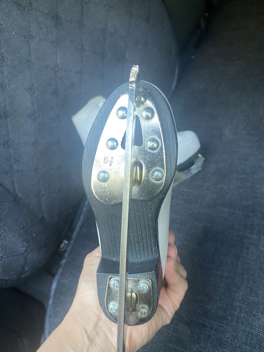 Продам коньки 26разм