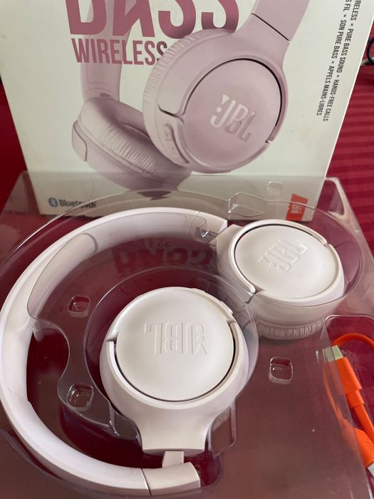 Casti JBL Tune 510  in stare foarte buna