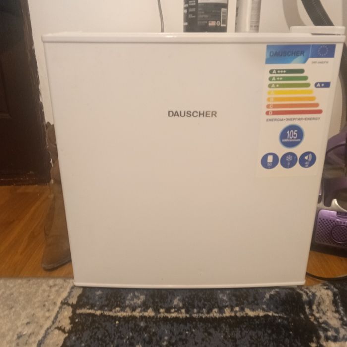 Холодильник новый