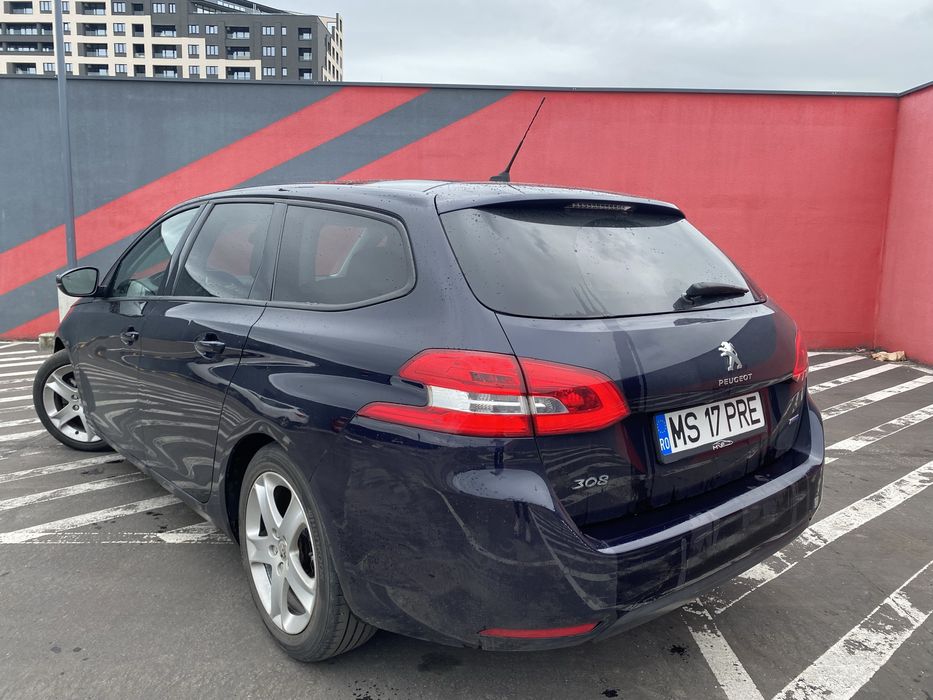 Peugeot 308 1.6 BlueHDI