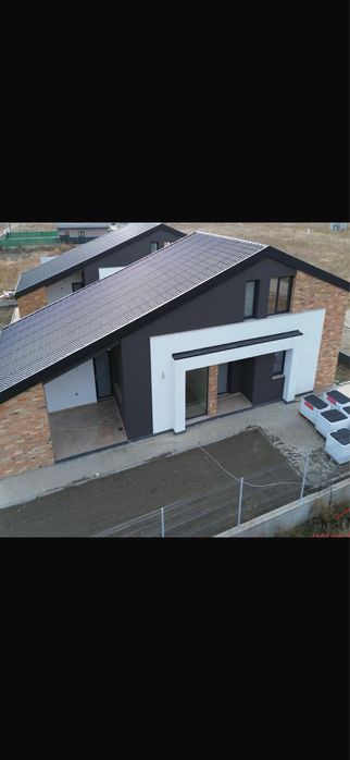 Case la rosu -Focsani