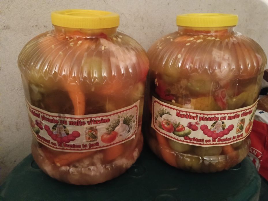 Vând murături de la bunica