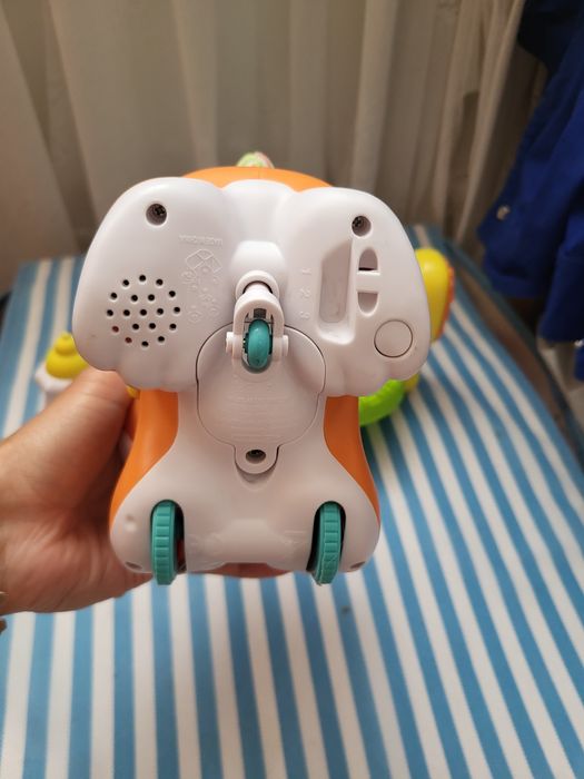 Pisica interactiva Clementoni