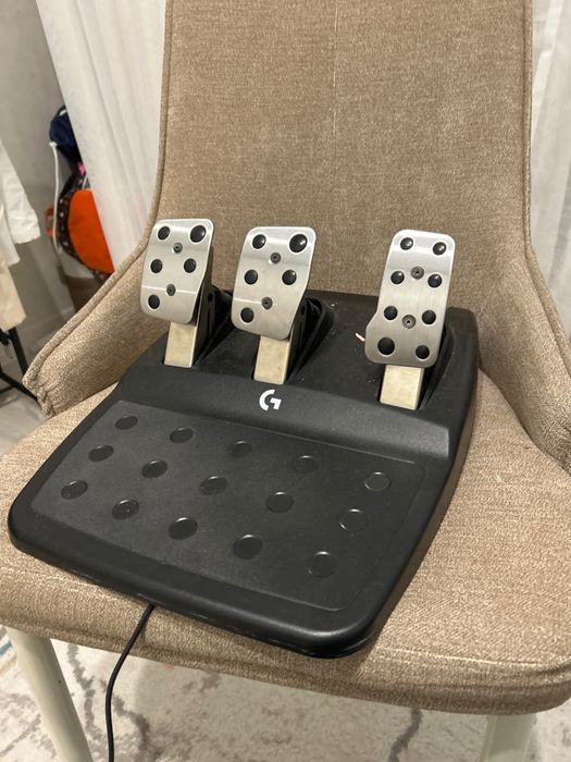 Продаётся игровой комплект Logitech G