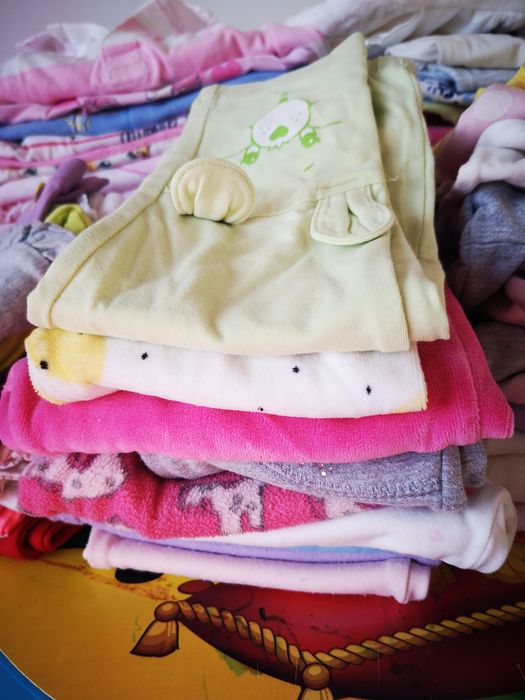 Lot de hainute (100 de piese) 0-1 Ani pentru bebelusa.