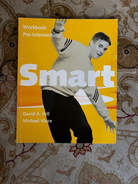 Книги англиский почти новый