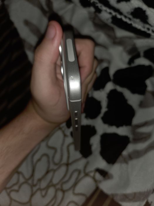 Iphone 17 pro silver