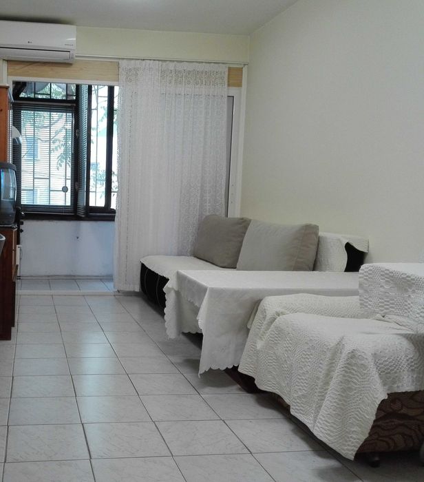 Дава се под наем Едностаен апартамент в Бургас, Възраждане - 33 кв.м за 219.3 € - Снимка #1