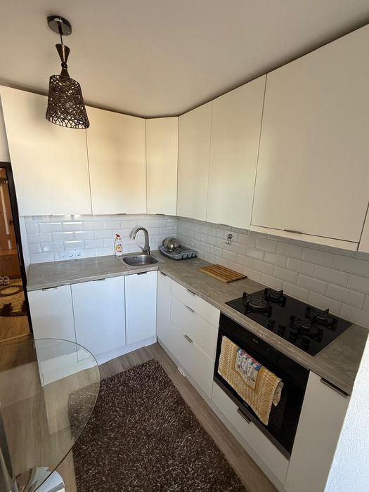Închiriez apartament 2 camere zona Obcinelor