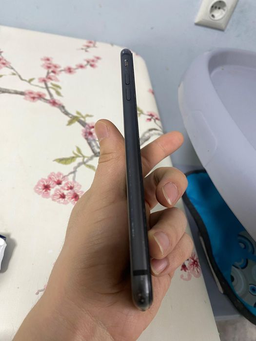 Айфон8+ меняю на беговую дорожку