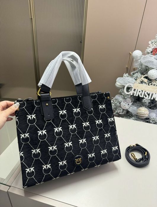 Уникална дамска чанта Пинко