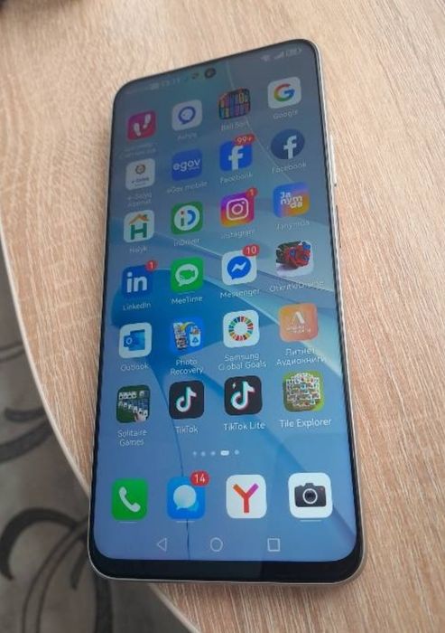 Huawei nova 13i  256g