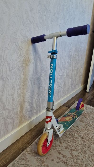 Продам самокат детский