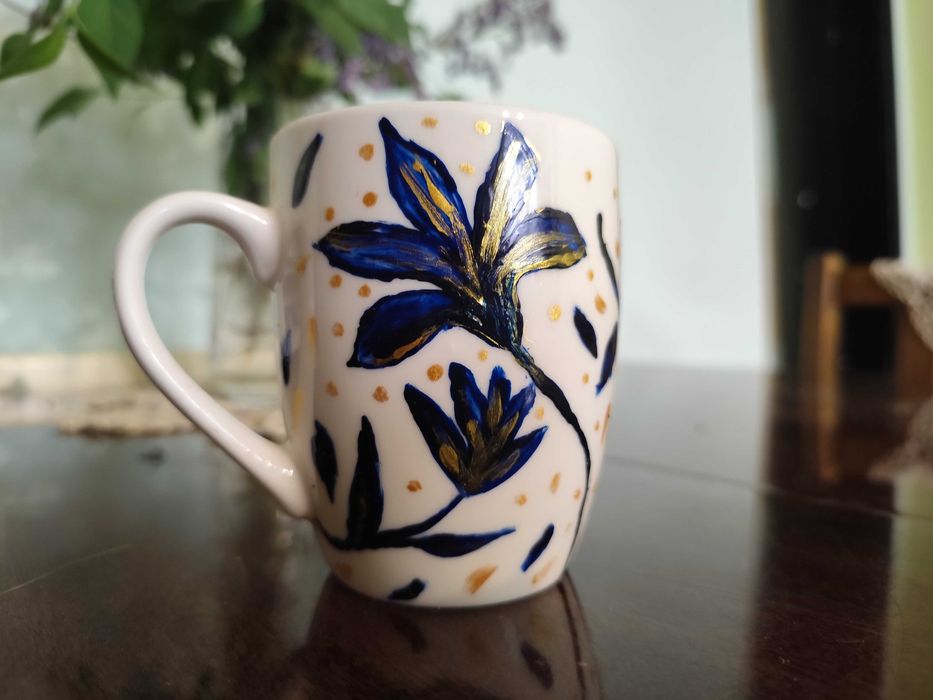 Ръчно рисувани чаши