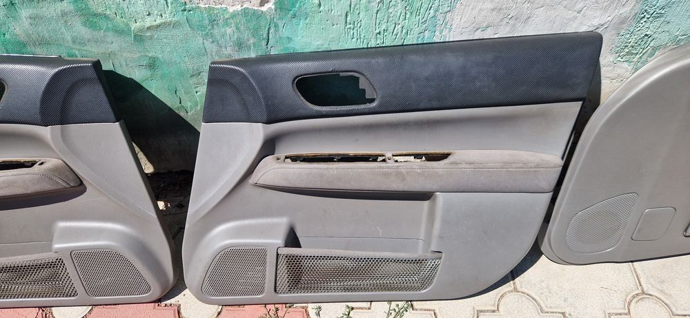 Дверные карты Subaru Forester  Sg