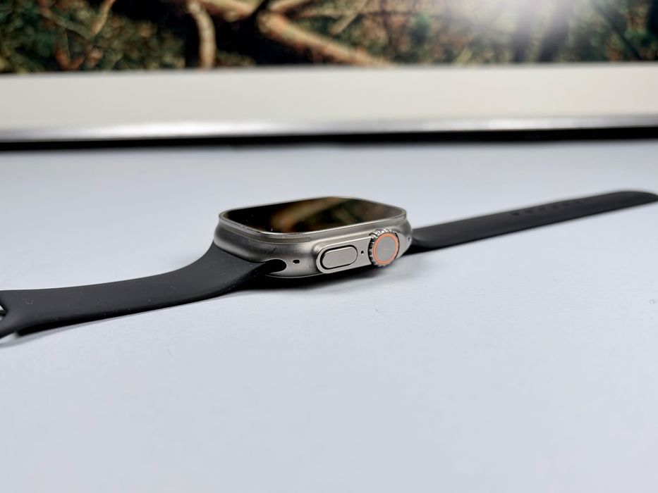 Apple Watch Ultra 1st Gen, 49mm, Titanium, GPS + Cellular, 86% батерия, оригинална каишка и зарядно
