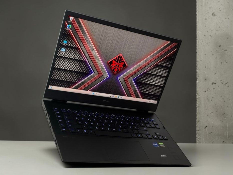 HP Omen 17" QHD 165Hz i9-11900h 32GB RAM 1TB SSD RTX 3080 16GB