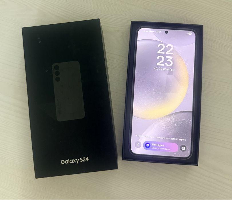 Продам Samsung Galaxy S24