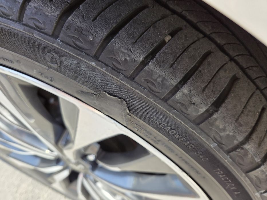Продам резину 245/40/19 Michelin (Мишлен)