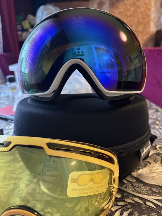 Ochelari ski aoozi noi. Mai am de asemenea o culoare galben pentru len