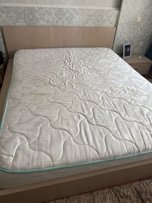 Отдам бесплатно матрасы