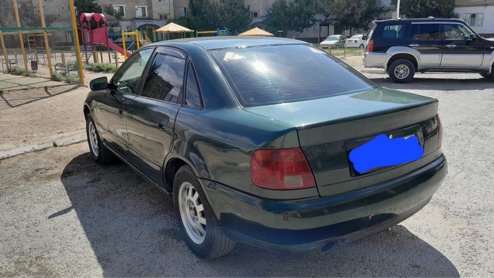 Ауди А4 ………………..