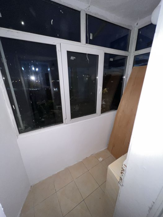 Vand apartament 2 camere