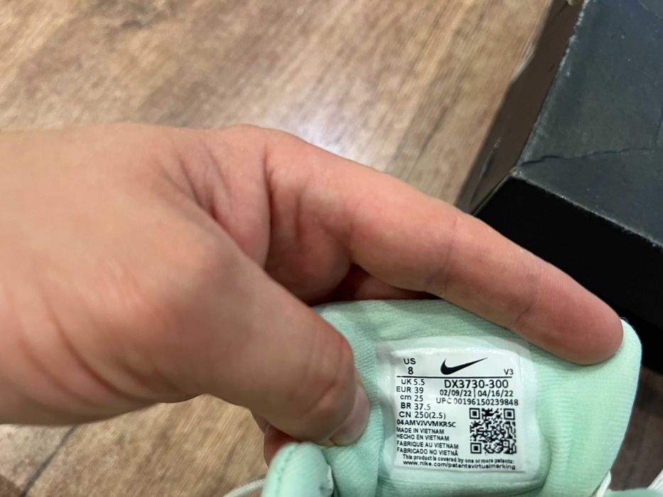 ОРИГИНАЛНИ *** Nike Air Force 1 PLT.AF.ORM "Barely Green"