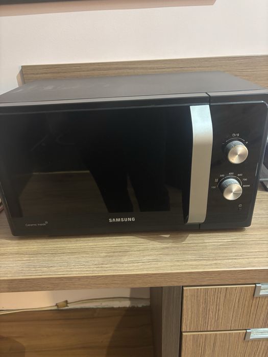 Микровълнова фурна Samsung