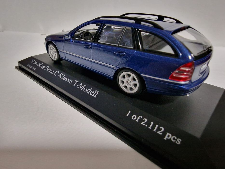 Minichamps Mercedes w203 s203 1:43 1/43