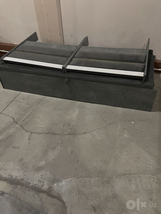 Divan sotiladi 2ta