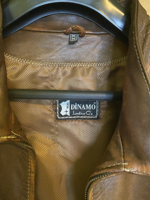 Яке от естесвена кожа.