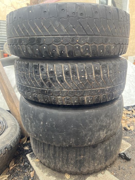 Продам шины с диском