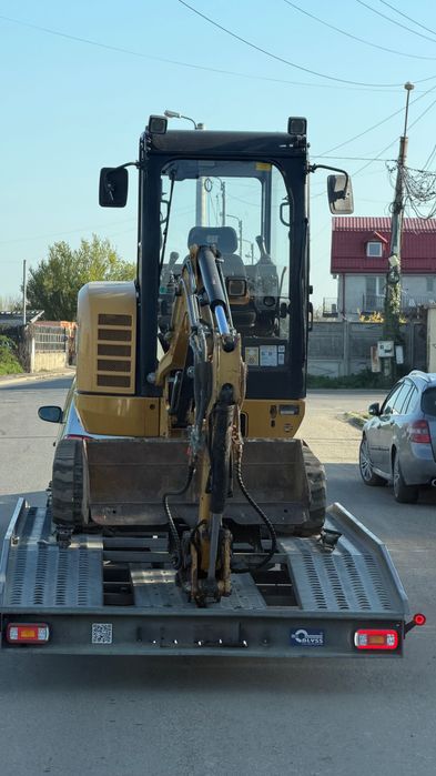 Închiriere mini excavator CAT 3 tone București Ilfov