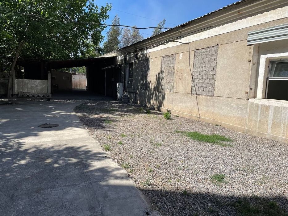 Продается 21 сотки в центре Чирчика, ор: парк Химиков-Kimyogar