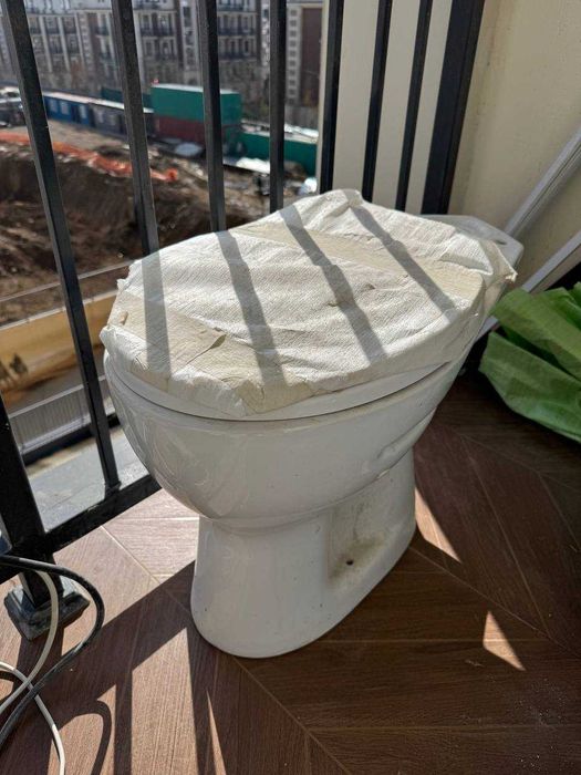 Продается унитаз Б\У